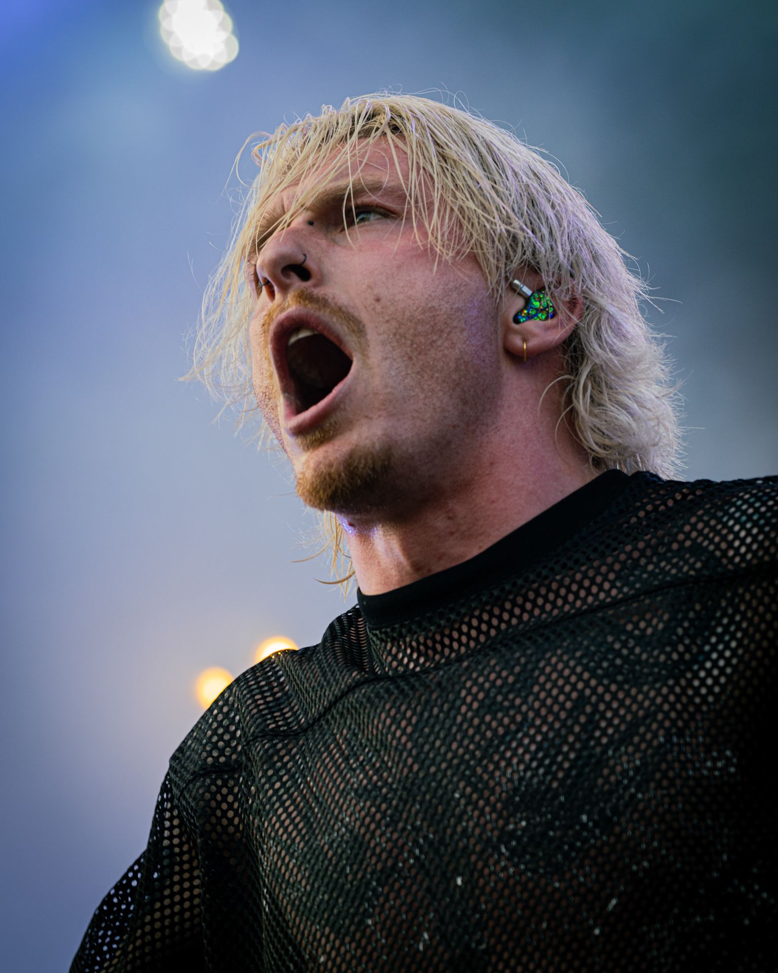 photographie de Marc "Zelli" Zellweger, chanteur de Paleface Swiss sur la scène du Motocultor 2025