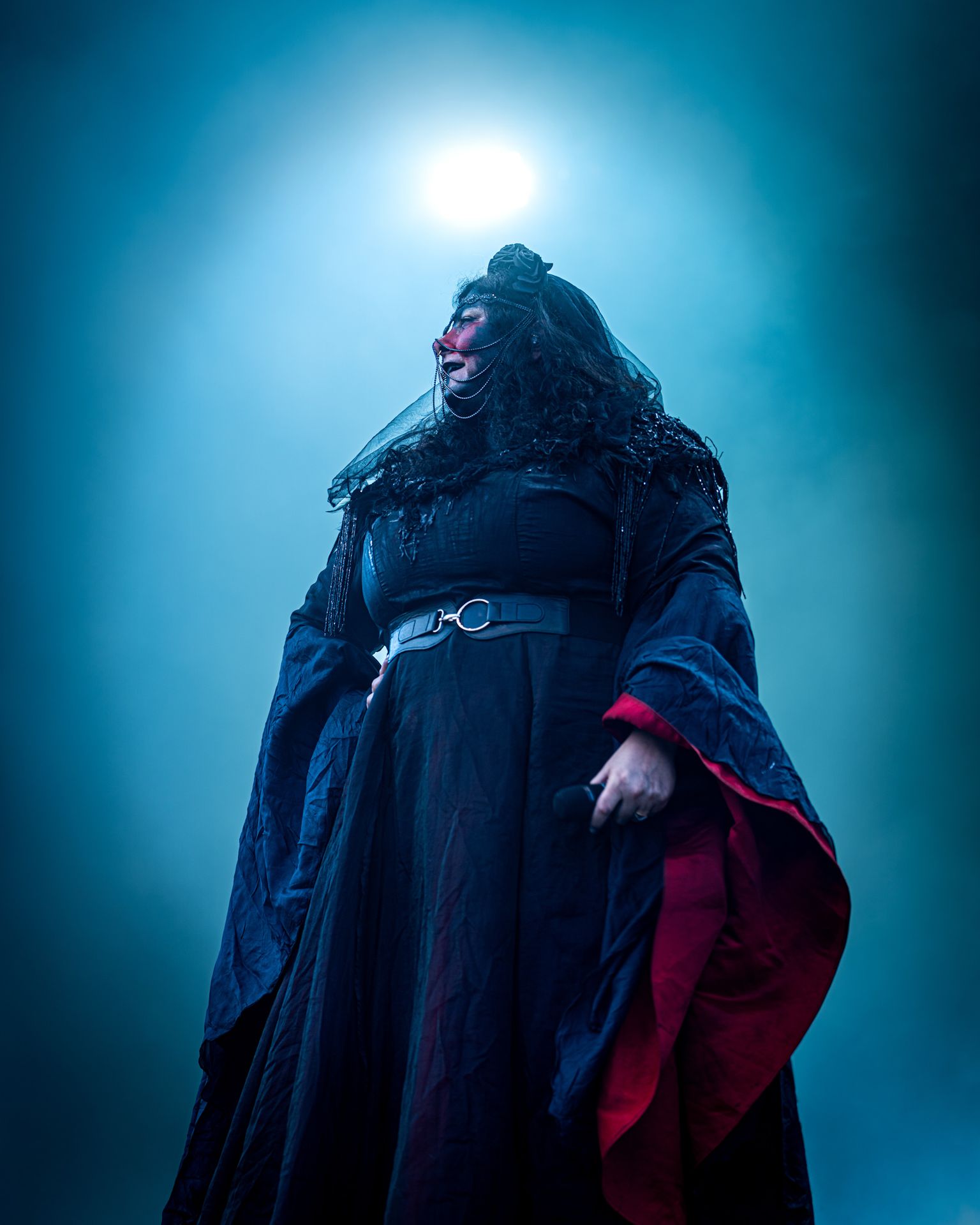 photographie de Veronica Bordacchini, chanteuse de Fleshgod Apocalypse sur la scène du Motocultor 2025